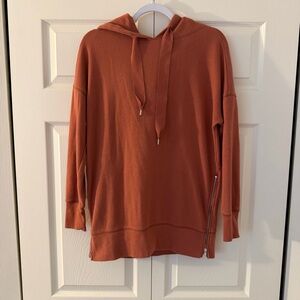 Aerie oversized burnt orange lightweight hooded sweatshirt side zippers sis XS